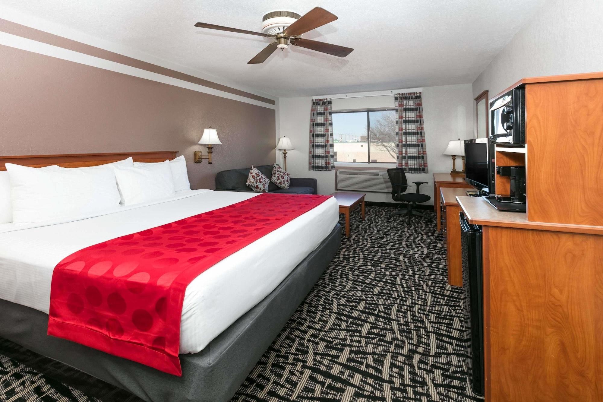Ramada By Wyndham Oklahoma City Airport North Exteriör bild