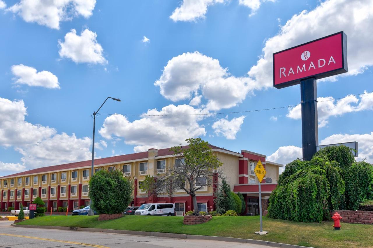 Ramada By Wyndham Oklahoma City Airport North Exteriör bild