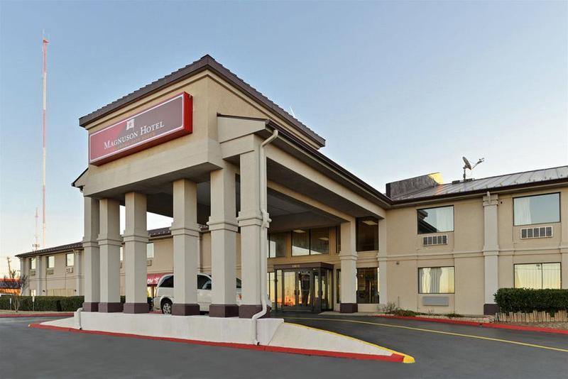 Ramada By Wyndham Oklahoma City Airport North Exteriör bild